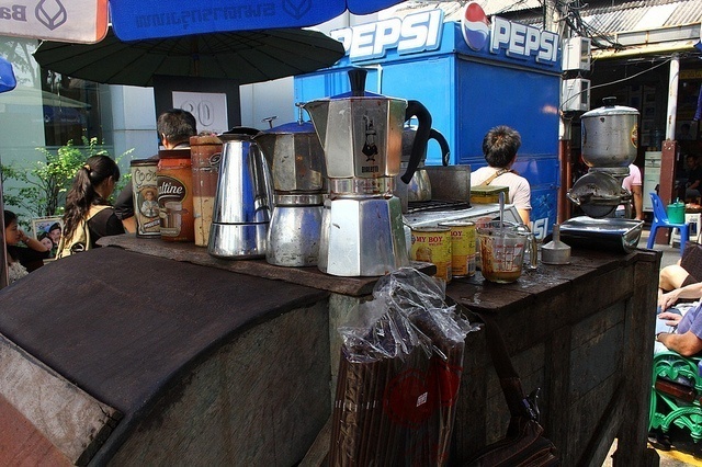 Bangkok: Cool Retro Coffee Stall @ Chatuchak Market - NICK 